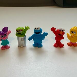 Sesame Street Mini Figure Set - Blue, Red, Yellow, Green, Purple, Pink